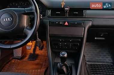 Седан Audi A6 1999 в Александрие