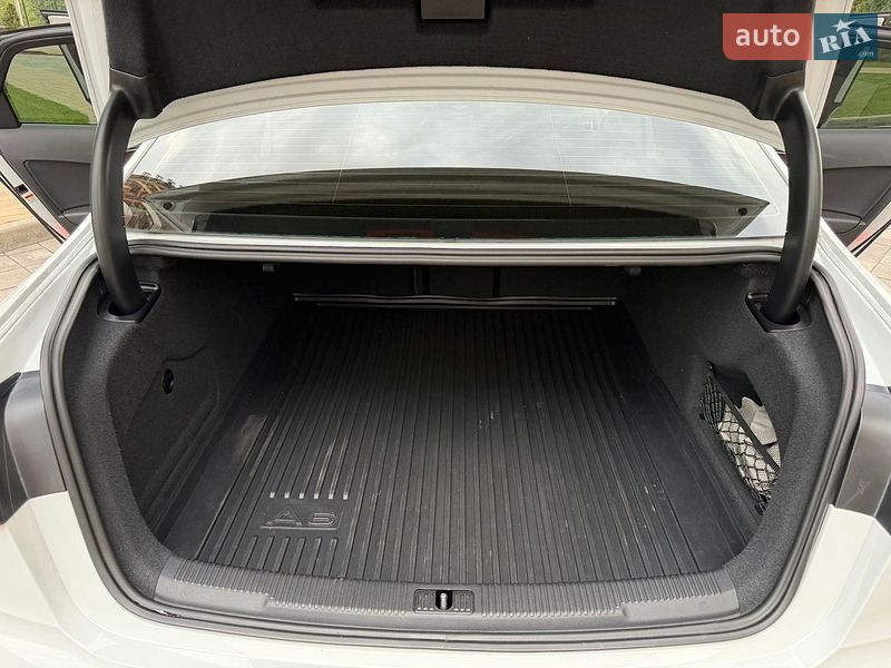 Седан Audi A6 2016 в Києві