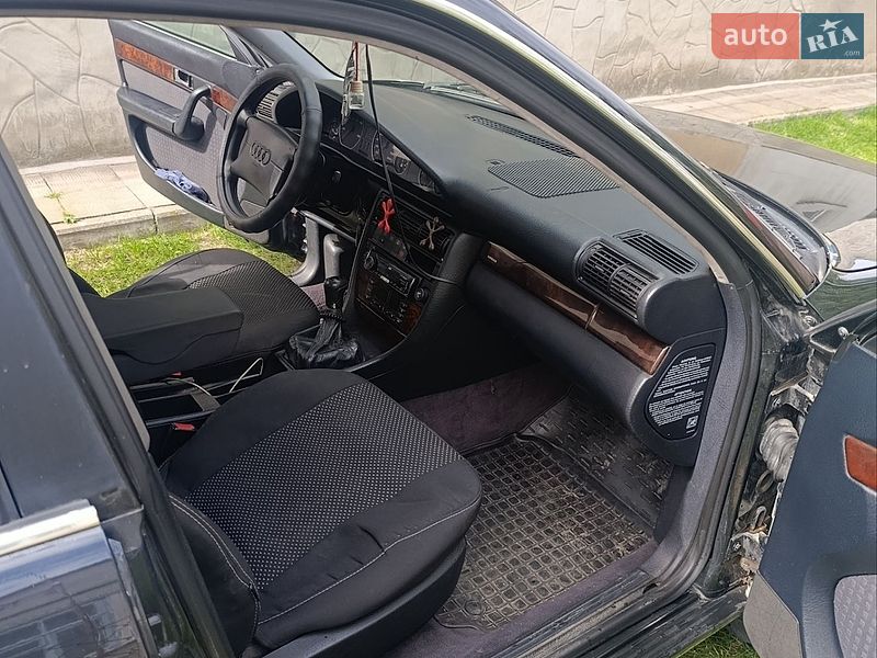 Універсал Audi A6 1997 в Демидівці