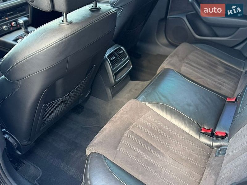 Седан Audi A6 2012 в Сарнах