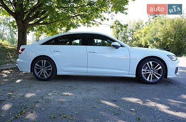 Седан Audi A6 2019 в Рівному
