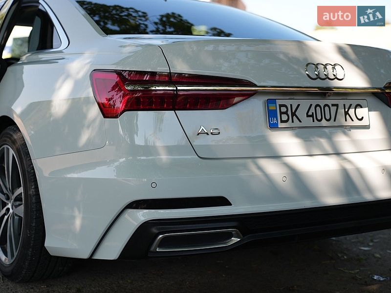 Седан Audi A6 2019 в Рівному