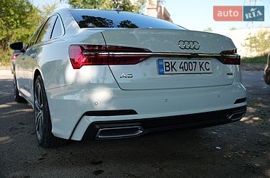 Седан Audi A6 2019 в Рівному