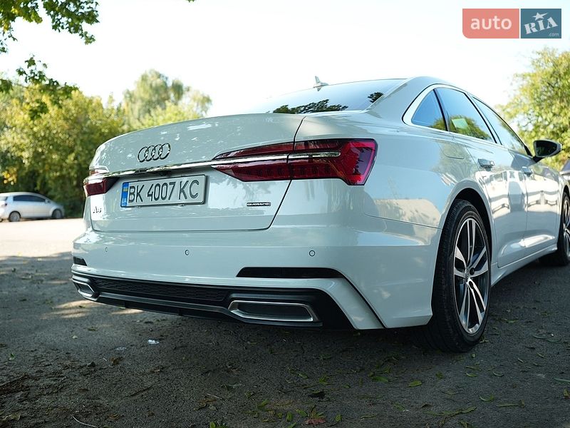 Седан Audi A6 2019 в Рівному