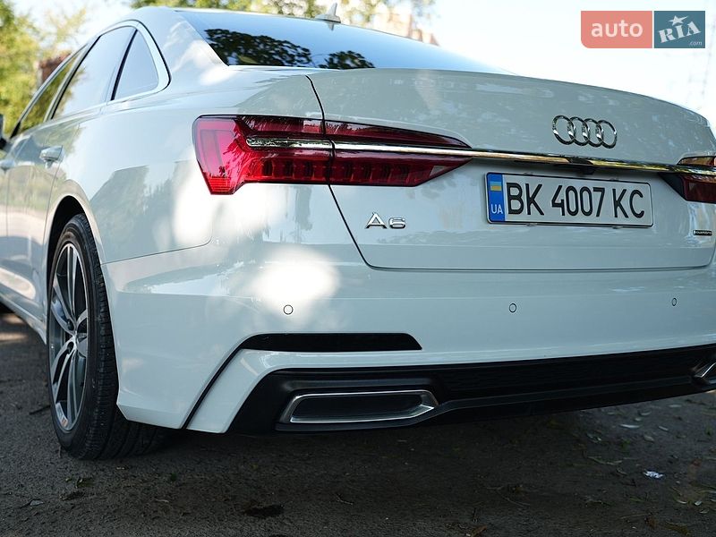 Седан Audi A6 2019 в Рівному