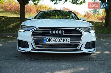 Седан Audi A6 2019 в Рівному