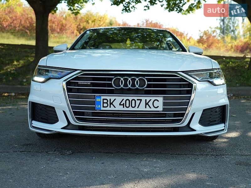 Седан Audi A6 2019 в Рівному
