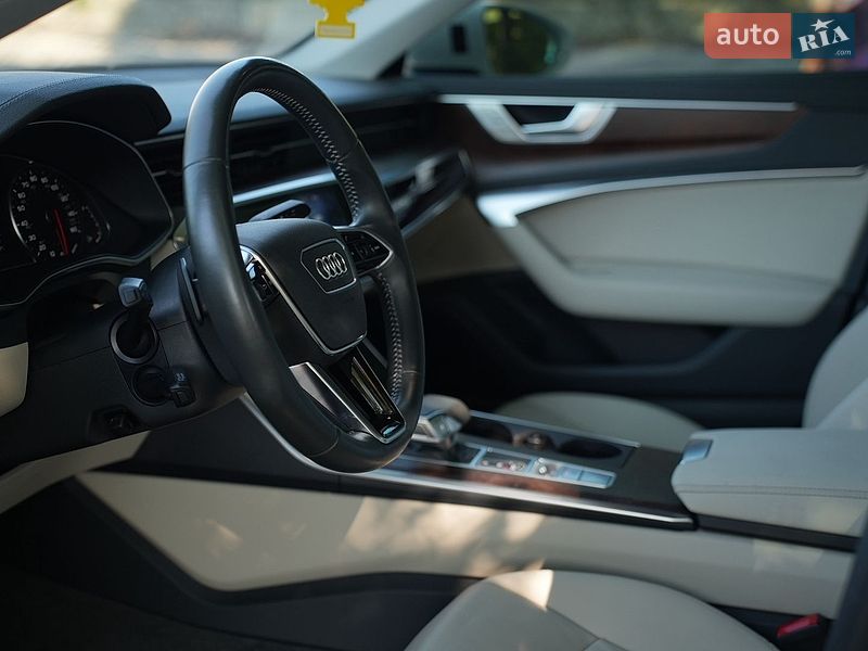 Седан Audi A6 2019 в Рівному
