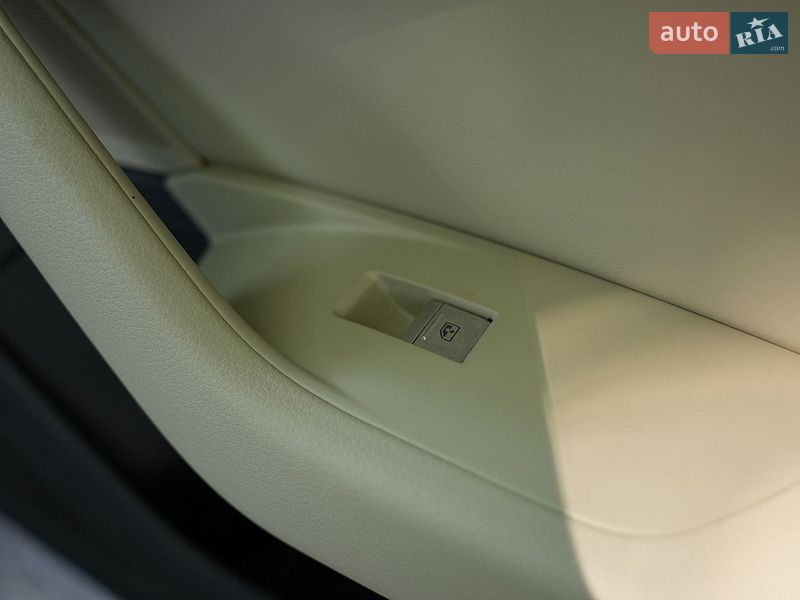 Седан Audi A6 2019 в Рівному