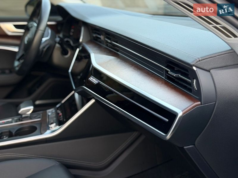 Седан Audi A6 2019 в Львові