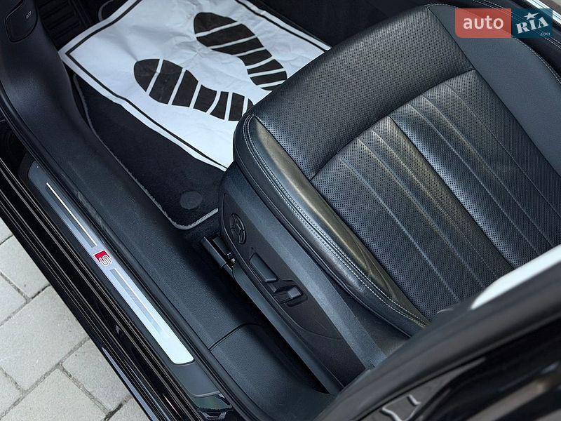 Седан Audi A6 2019 в Львові