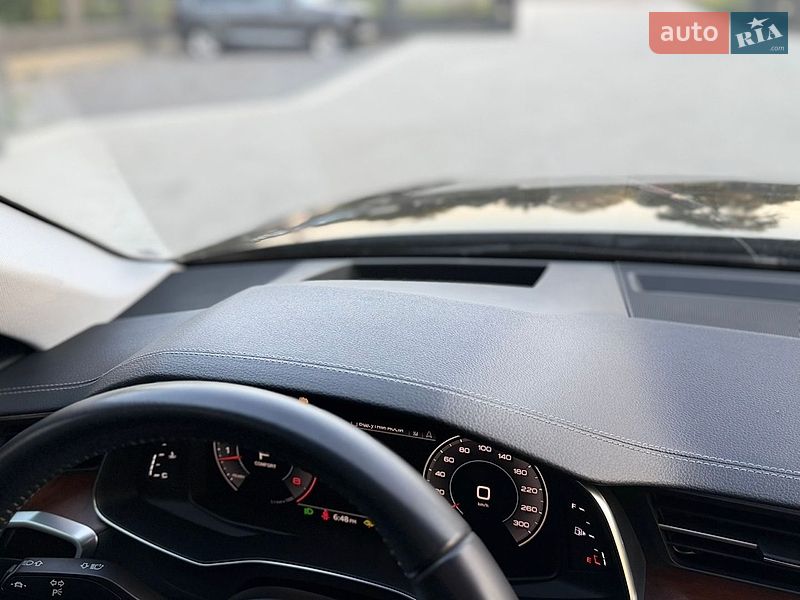 Седан Audi A6 2019 в Львові