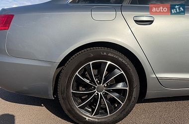 Седан Audi A6 2010 в Ровно
