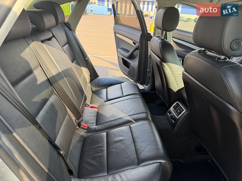 Седан Audi A6 2010 в Ровно