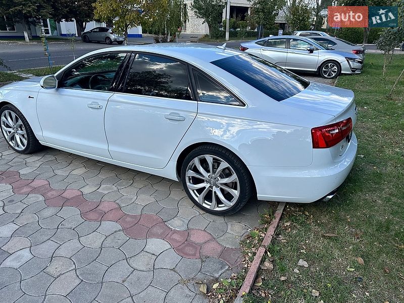 Седан Audi A6 2013 в Одесі