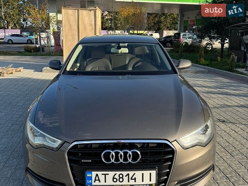 Седан Audi A6 2011 в Ивано-Франковске