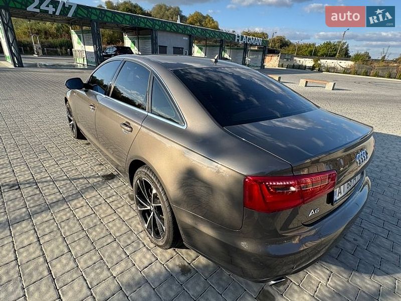 Седан Audi A6 2011 в Ивано-Франковске