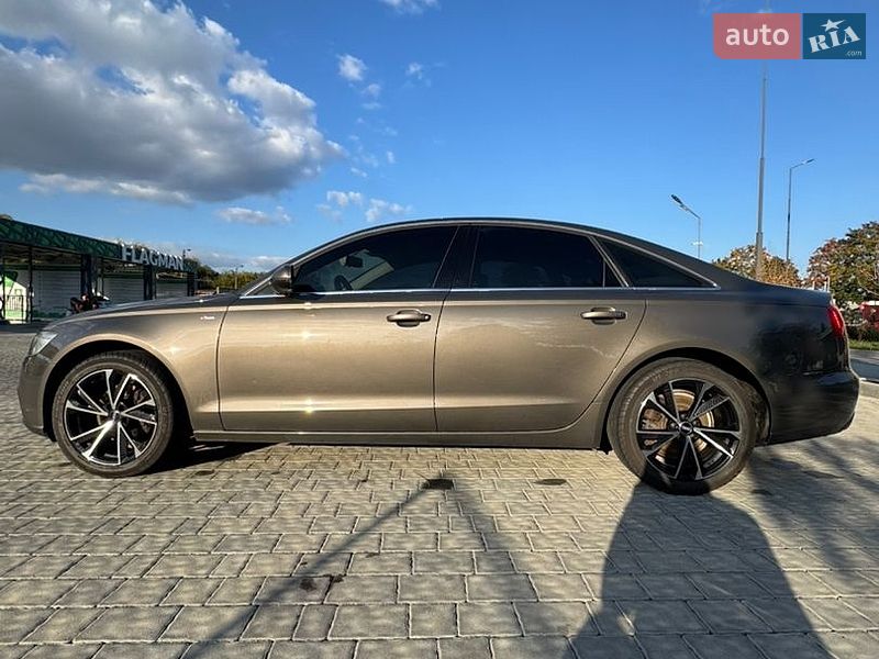Седан Audi A6 2011 в Ивано-Франковске