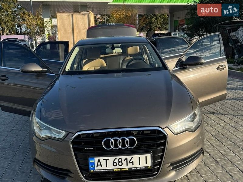 Седан Audi A6 2011 в Ивано-Франковске