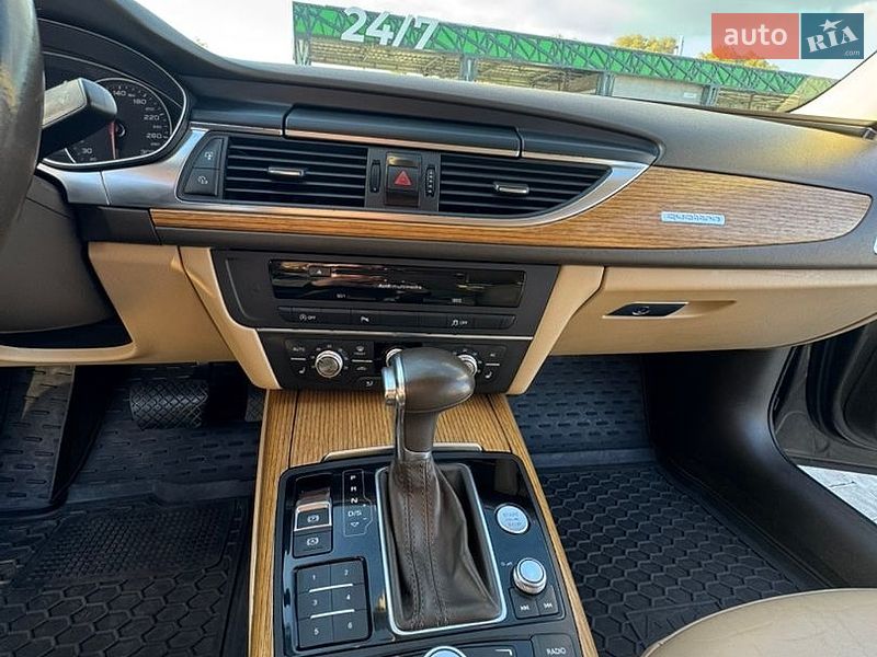 Седан Audi A6 2011 в Ивано-Франковске