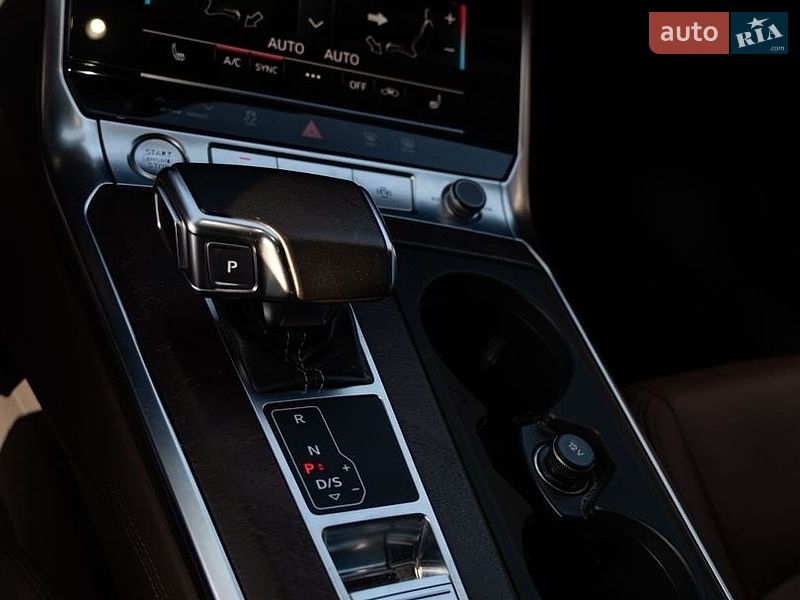 Седан Audi A6 2020 в Виннице