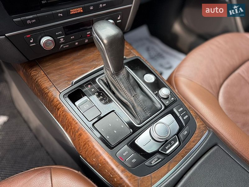 Седан Audi A6 2016 в Дубні