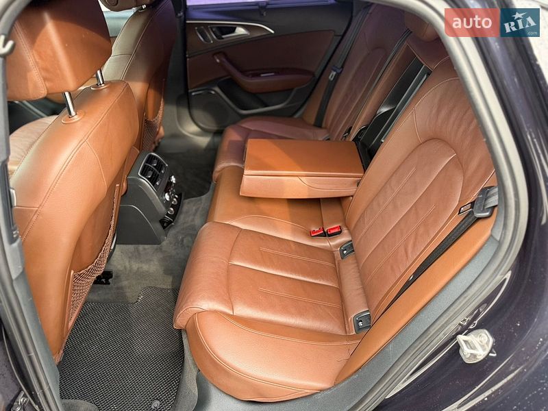 Седан Audi A6 2016 в Дубні