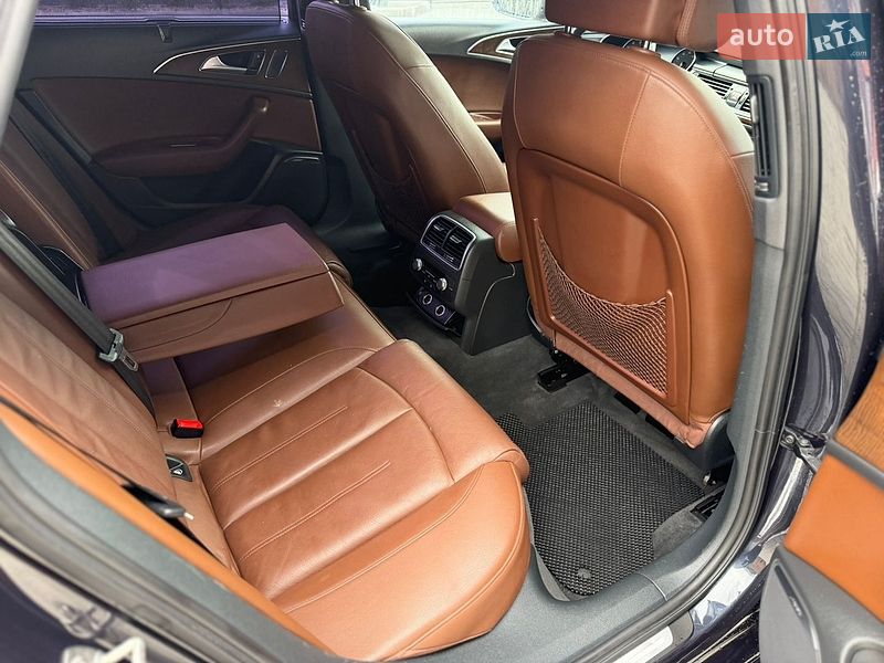 Седан Audi A6 2016 в Дубні