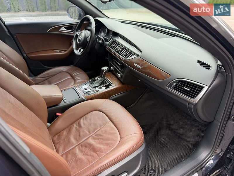Седан Audi A6 2016 в Дубні