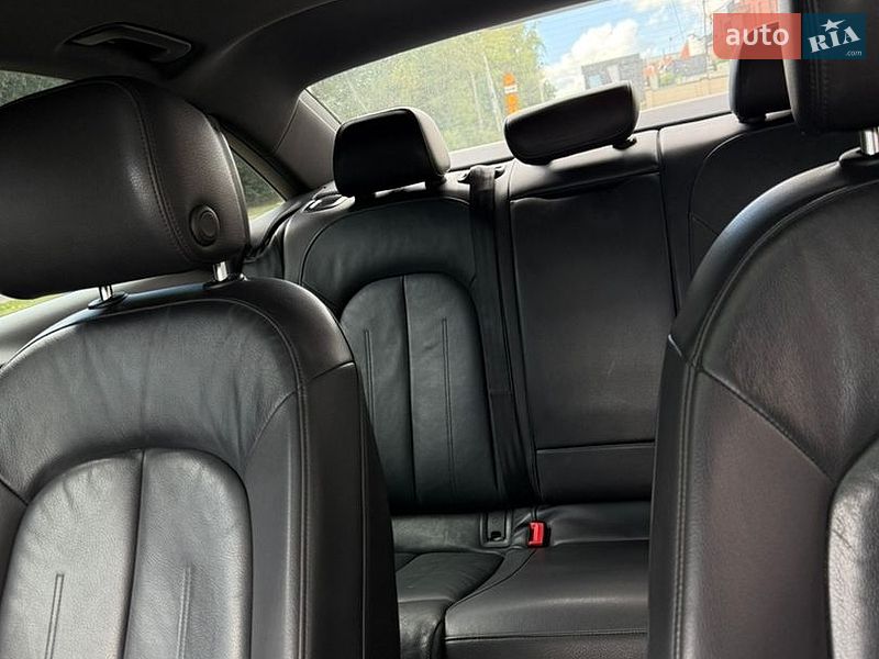 Седан Audi A6 2015 в Львові