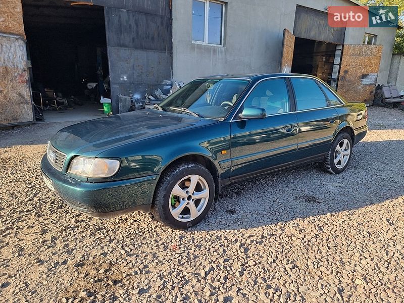 Седан Audi A6 1997 в Кременці