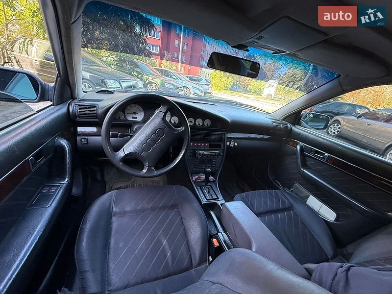 Седан Audi A6 1994 в Дніпрі