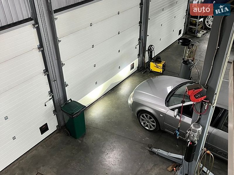 Седан Audi A6 2002 в Киеве