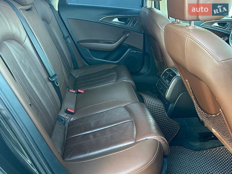 Седан Audi A6 2015 в Ужгороде