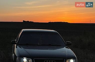 Седан Audi A6 1996 в Дубно