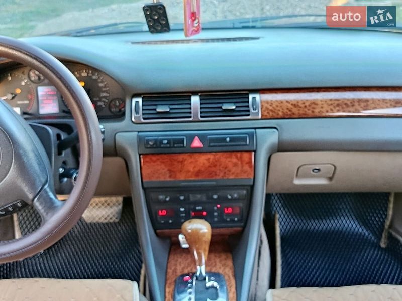 Audi A6 1999