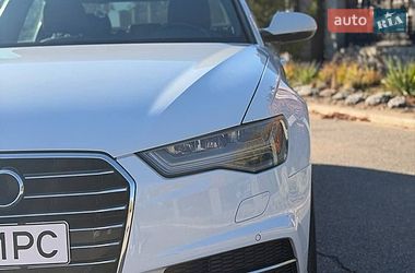 Седан Audi A6 2015 в Червоному Донці