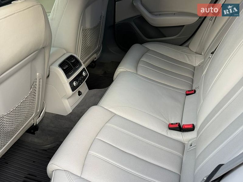 Седан Audi A6 2011 в Киеве