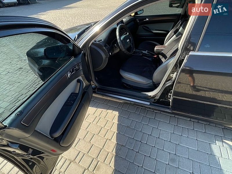 Седан Audi A6 1998 в Черновцах