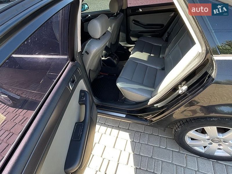 Седан Audi A6 1998 в Черновцах