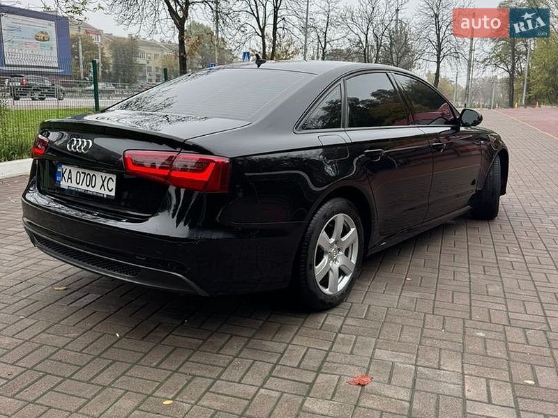 Седан Audi A6 2012 в Киеве