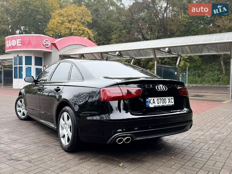 Седан Audi A6 2012 в Киеве