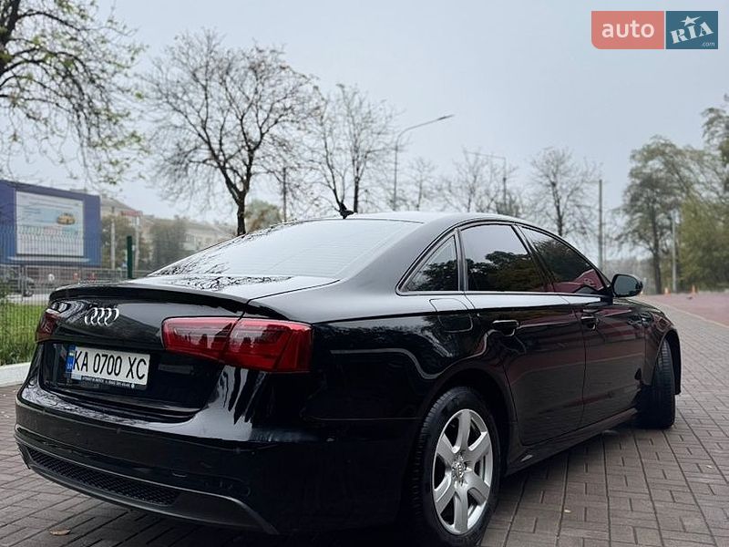 Седан Audi A6 2012 в Киеве