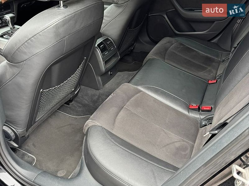 Седан Audi A6 2012 в Киеве