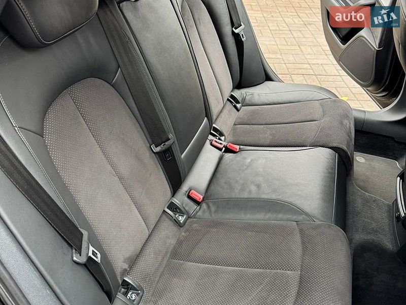 Седан Audi A6 2012 в Киеве