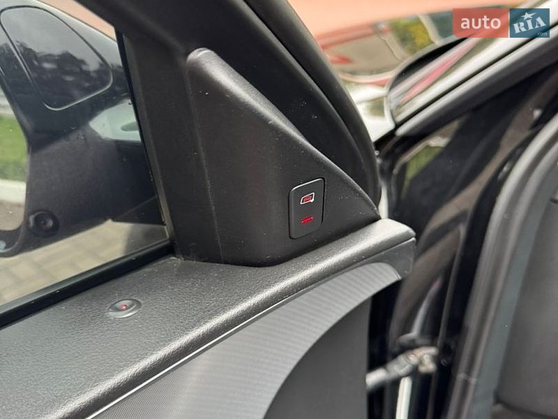 Седан Audi A6 2012 в Киеве