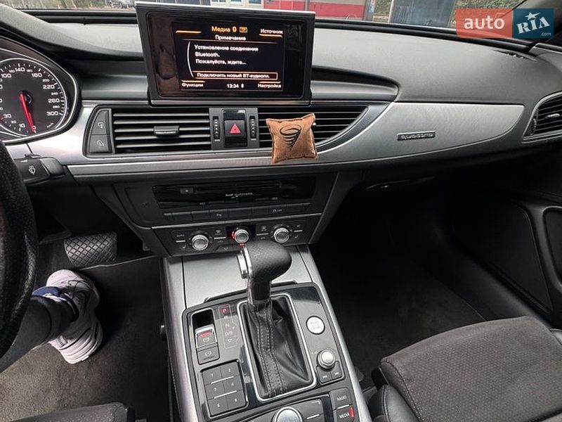 Седан Audi A6 2012 в Киеве