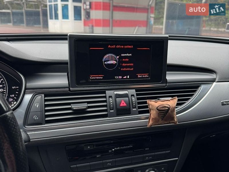 Седан Audi A6 2012 в Киеве