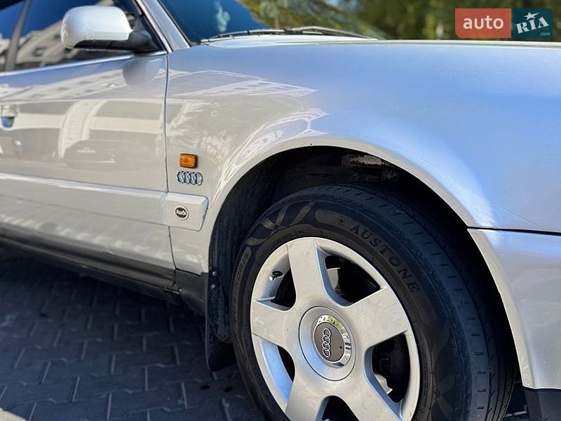 Седан Audi A6 1995 в Хмельницькому