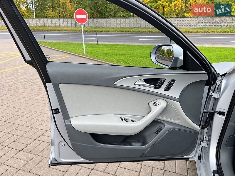 Седан Audi A6 2011 в Киеве